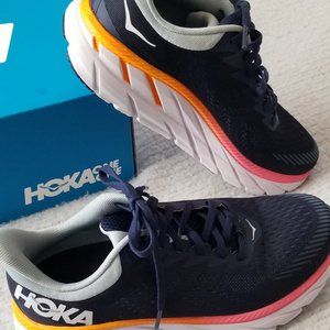 HOKA ONE ONE Clifton 7 Womens Running Shoes